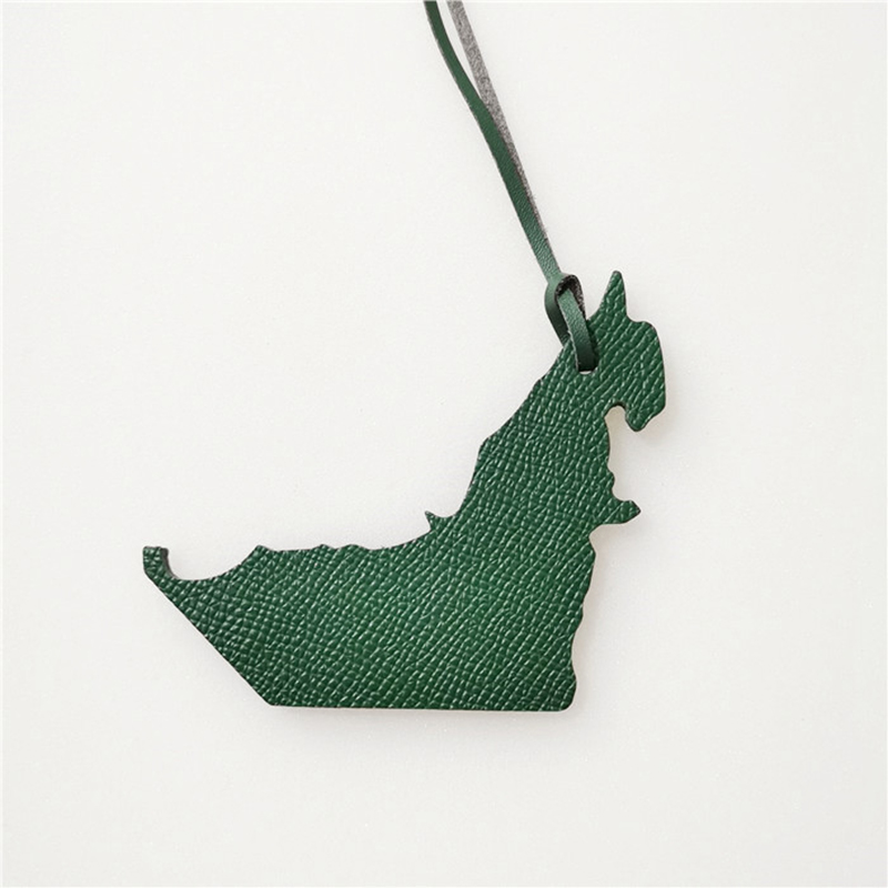 Women Bags Uae - New Famous Brand Charm Backpack Pendant