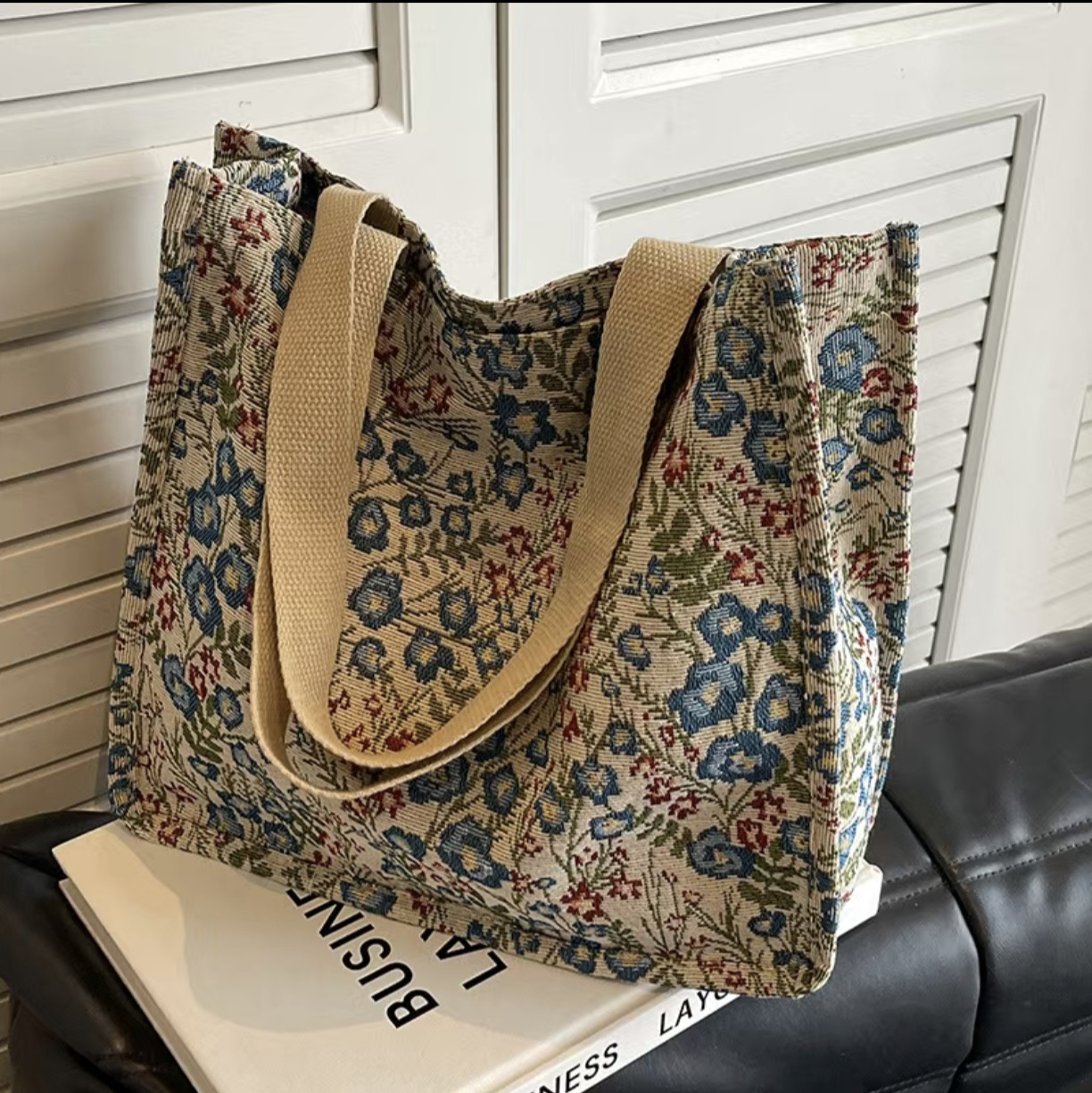 2026 Vintage European American - Women'S Vegan Bags review and price