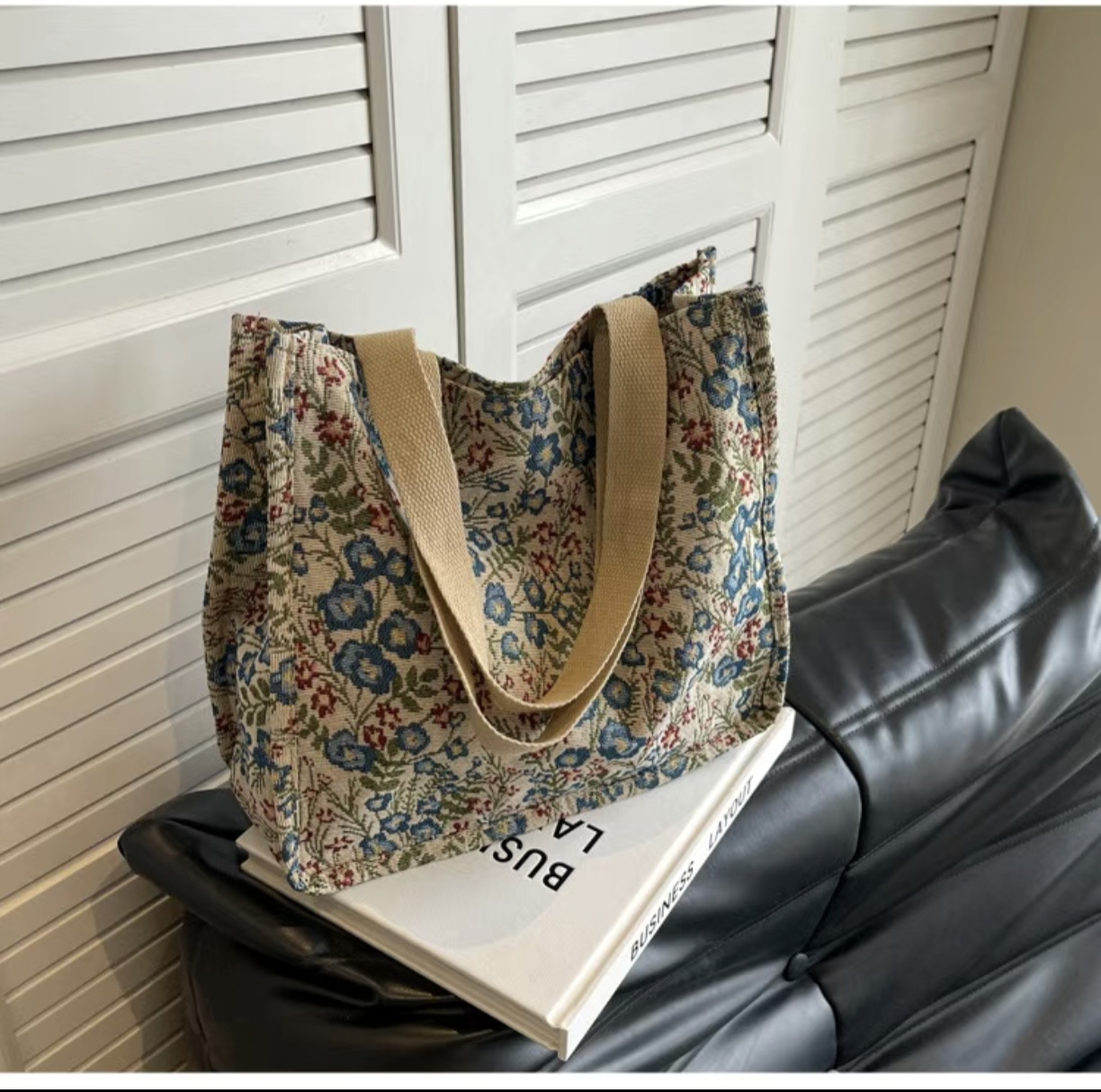 2026 Vintage European American - Women'S Vegan Bags review and price