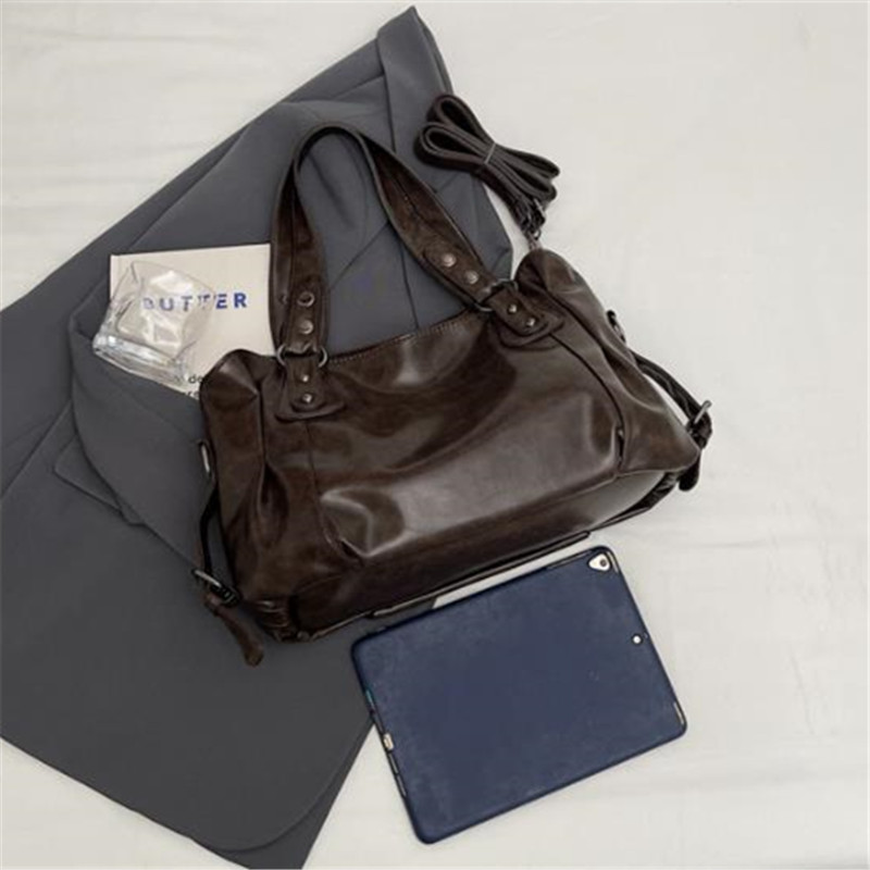 Retro Oil Wax Faux Leather Tot - Women'S Vegan Bags review and price