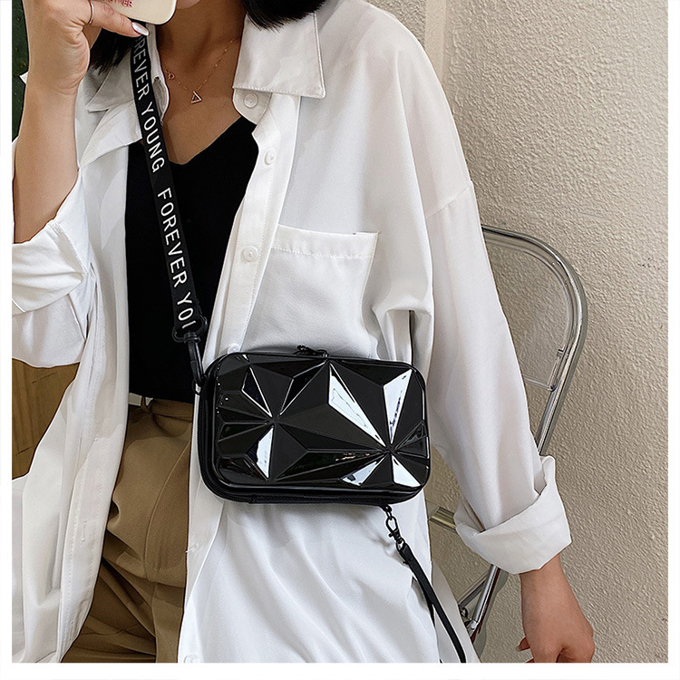 New 7 Inch  PC Lage Small Squa - Women'S Elle Bags review and price
