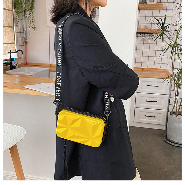 New 7 Inch  PC Lage Small Squa - Women'S Elle Bags review and price