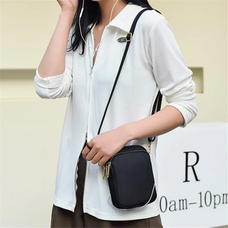 Sport Wallet, Mobile Phone Bag - Women'S Retro Bags review and price